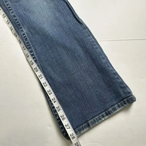 Women’s Aeropostale Hailey Skinny Flare Size 7/8 Short Blue Jeans - Picture 8 of 8